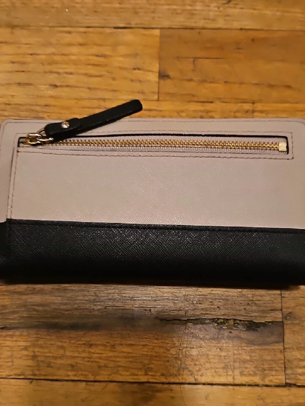 Kate Spade New York two-tone colorblock Saffiano leather wallet